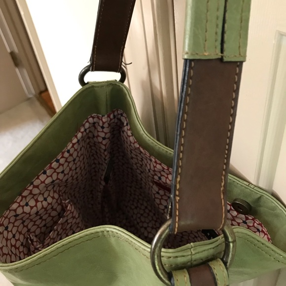 Access by Liz Claiborne purse - Picture 4 of 6